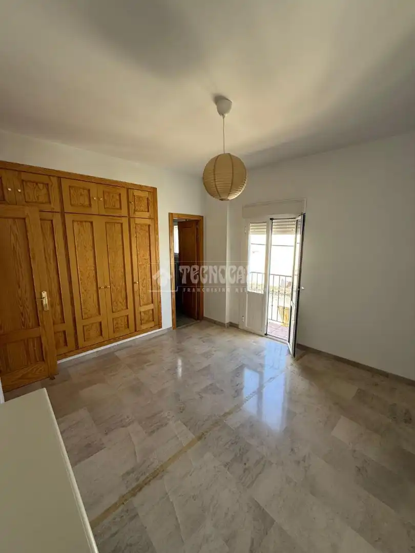 Detached homes for rent in Villamanrique de la Condesa
