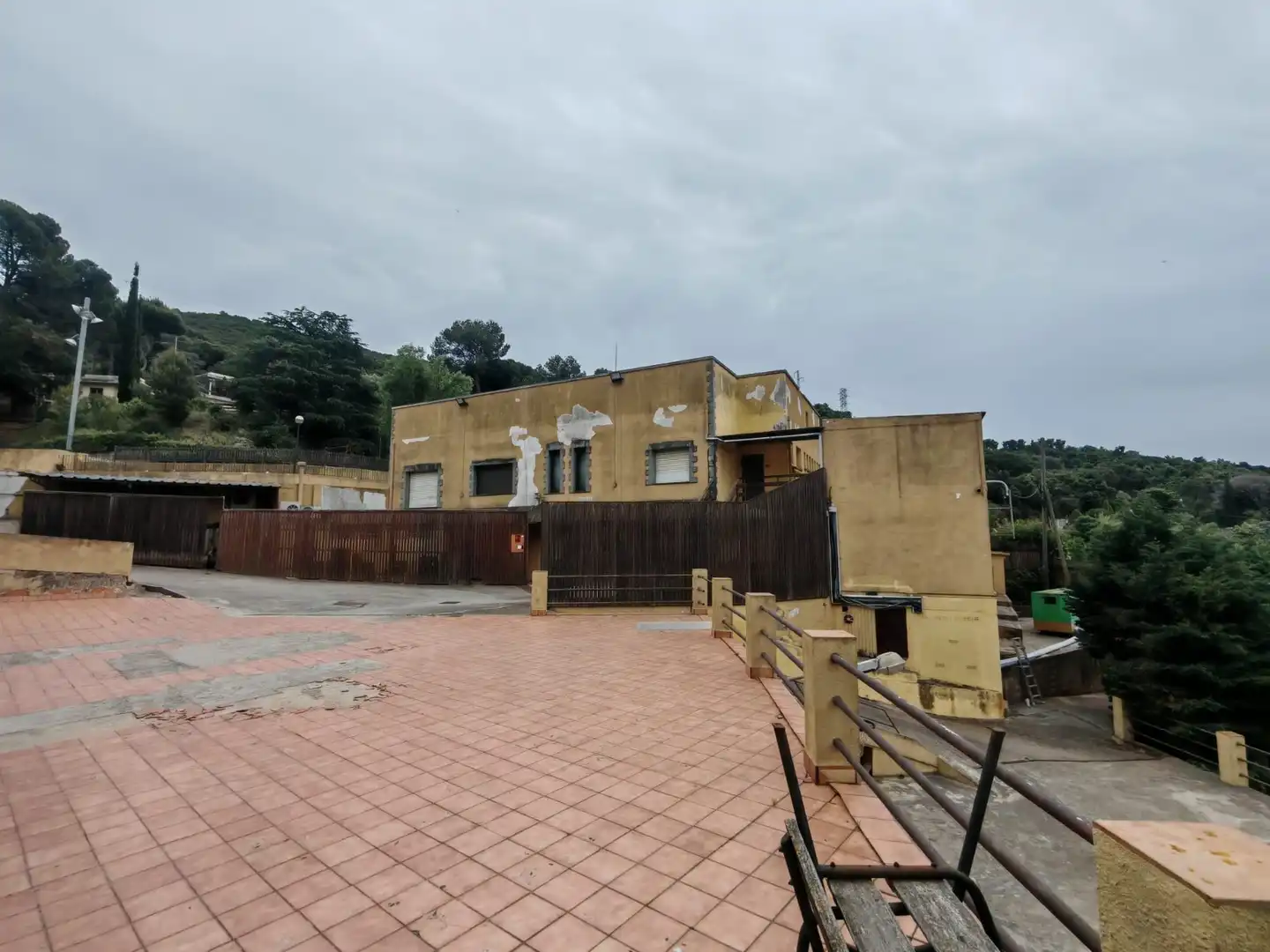 Vista exterior de Casa o chalet para compartir en Montcada i Reixac con Aire acondicionado, Calefacción y Amueblado