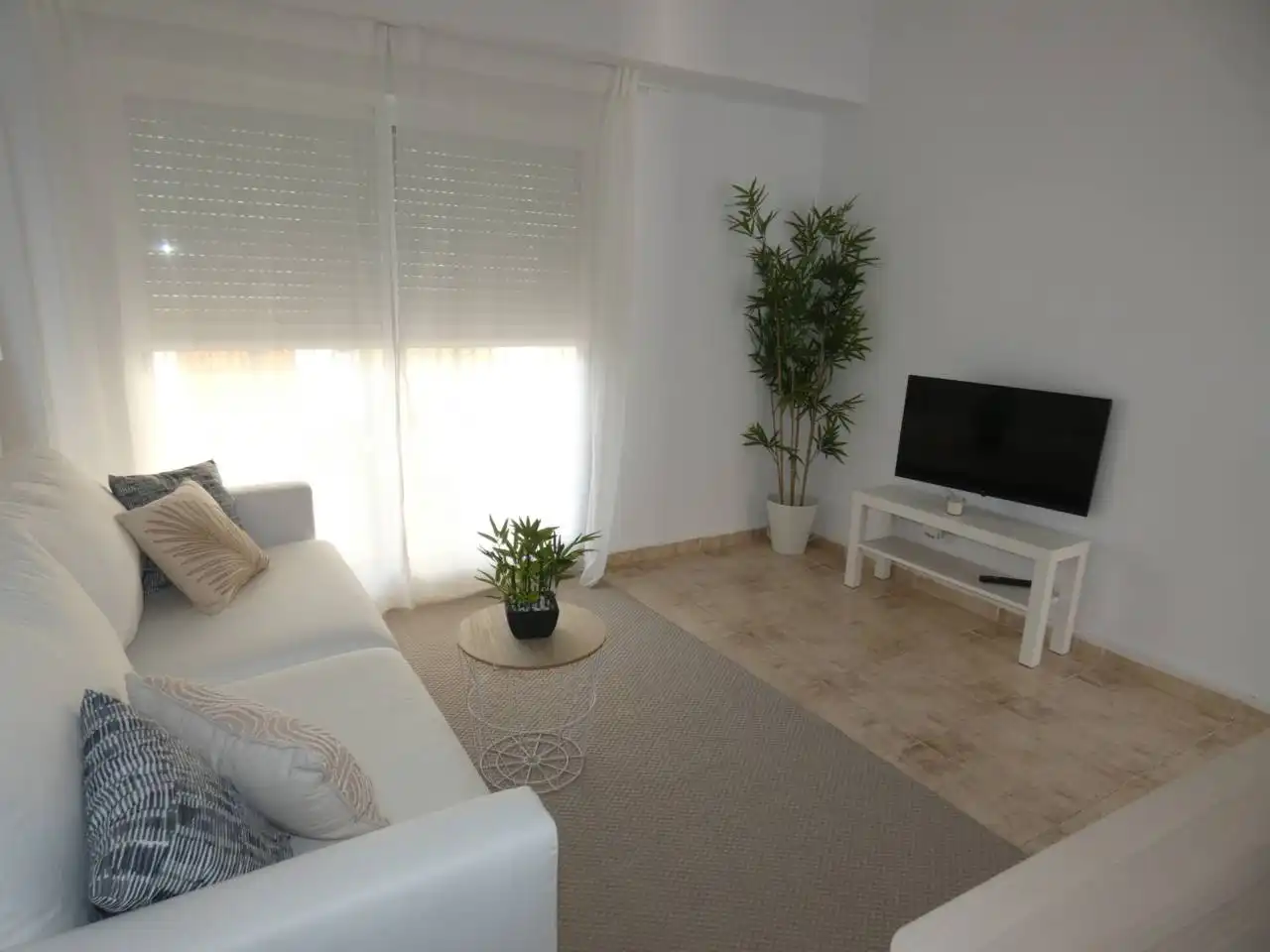 Sala d'estar de Apartament en venda en Peñíscola / Peníscola amb Terrassa i Moblat