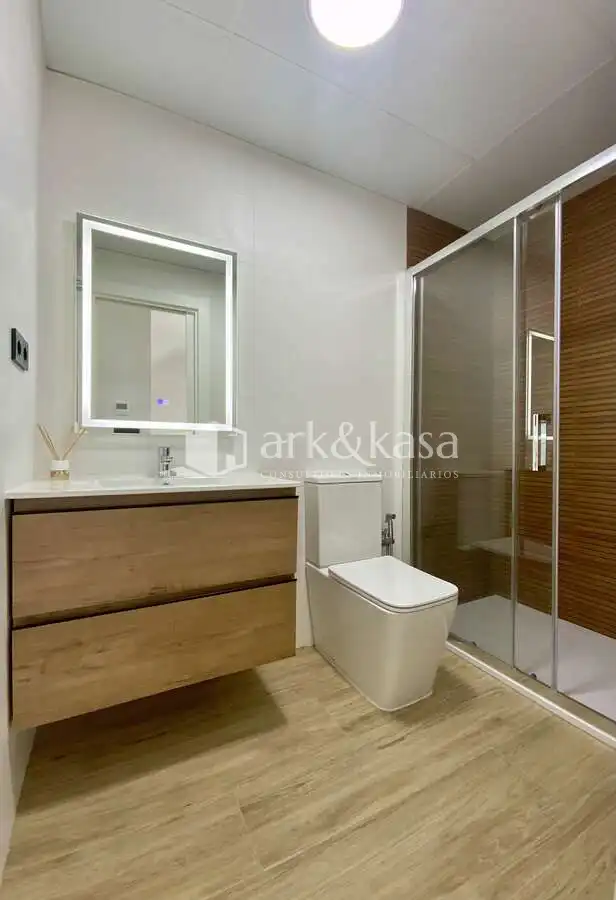 Baño de Casa adosada en venta en Los Alcázares con Aire acondicionado, Calefacción y Terraza