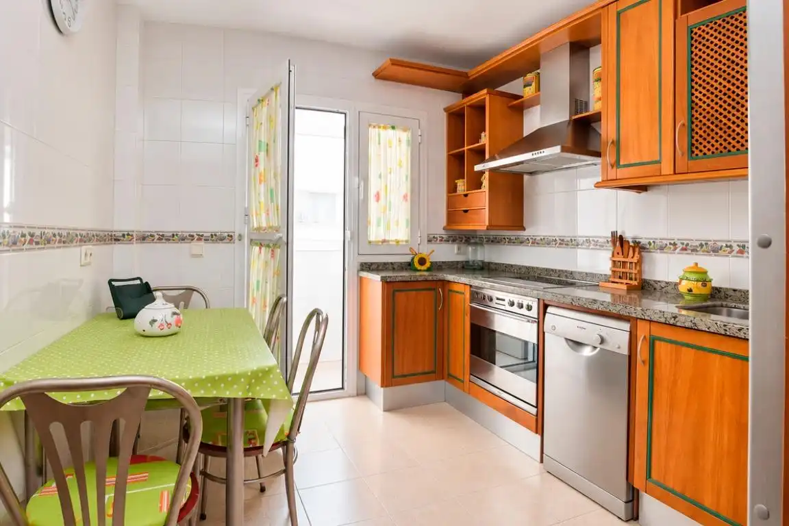 Cocina de Piso en venta en El Ejido con Trastero, Amueblado y Balcón