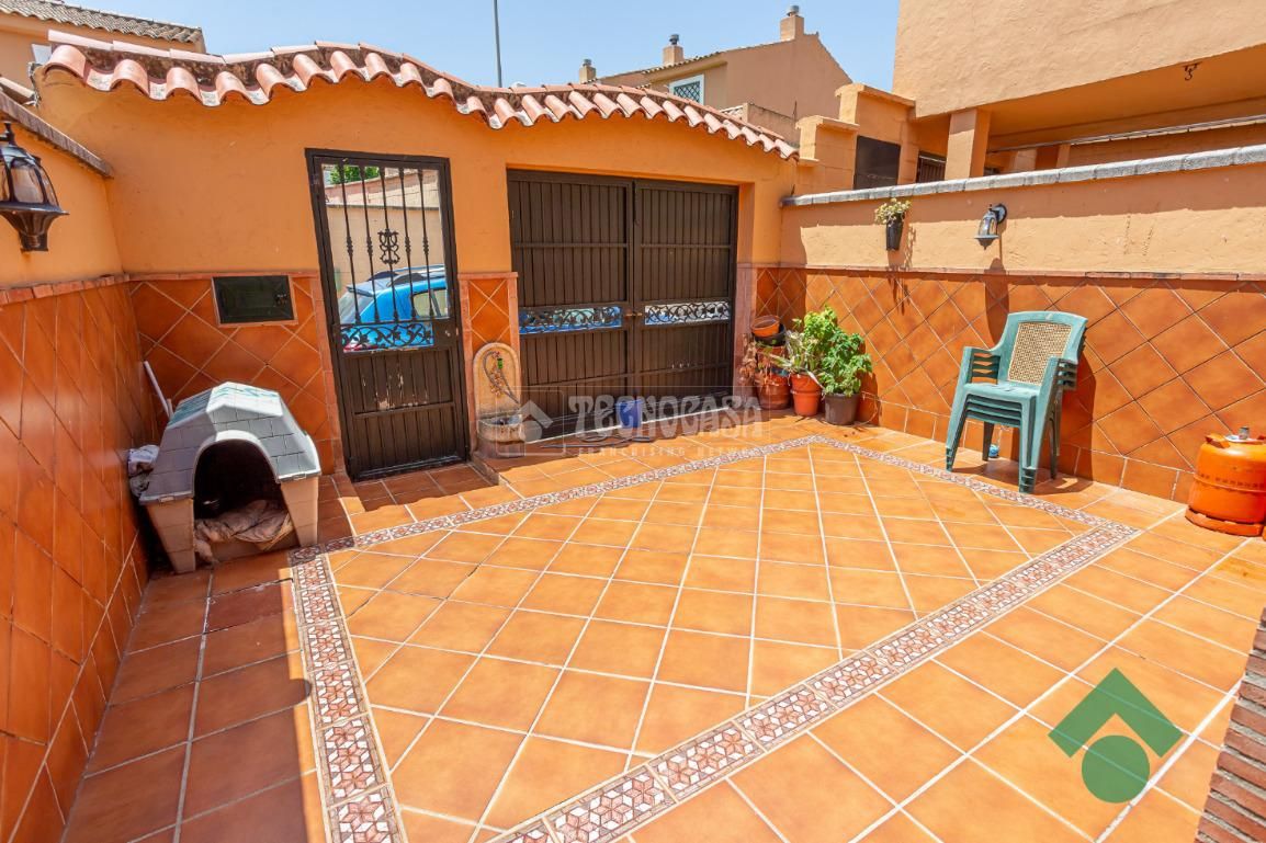 Garden of Single-family semi-detached for sale in Algeciras  with Air Conditioner, Heating and Terrace