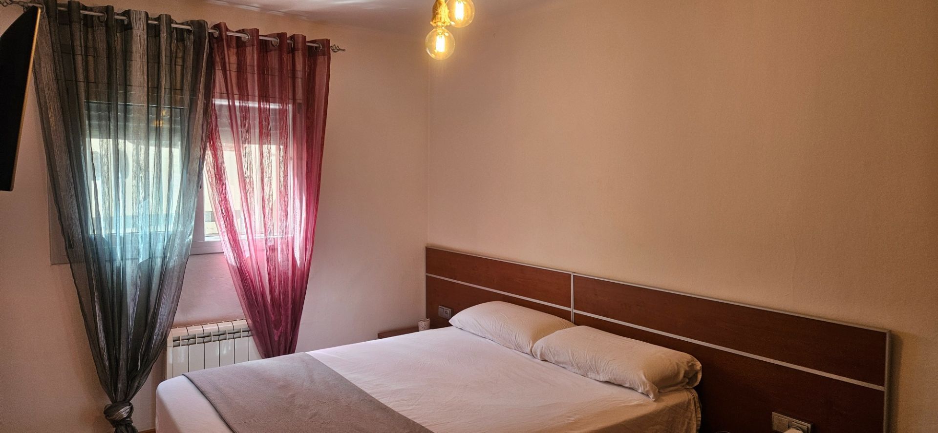 Bedroom of Flat for sale in Mataró  with Heating