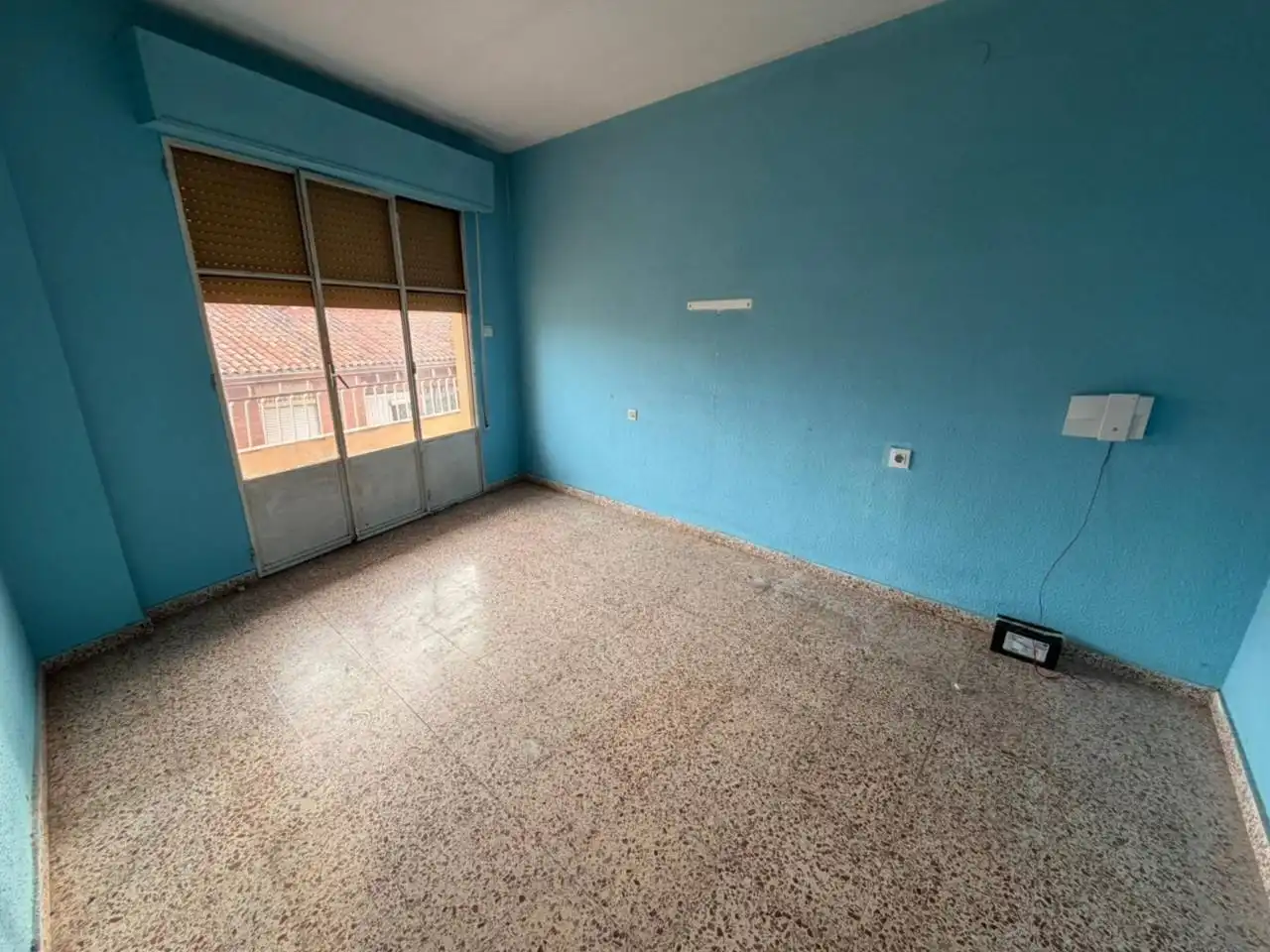 Habitación de Piso en venta en Ayora con Balcón