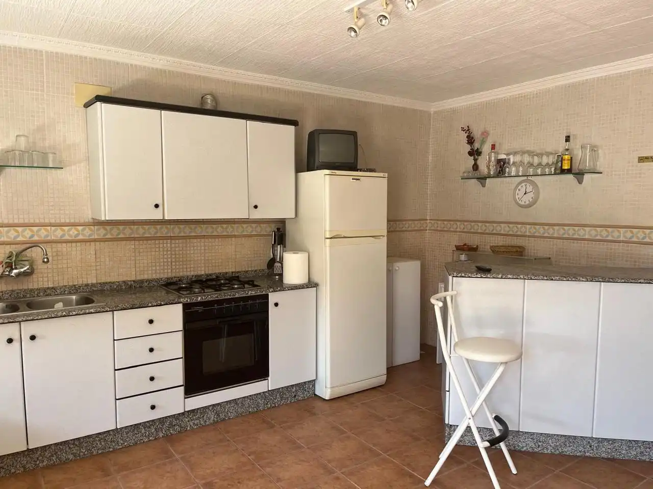 Cocina de Casa o chalet en venta en Alicante / Alacant con Aire acondicionado, Jardín privado y Terraza