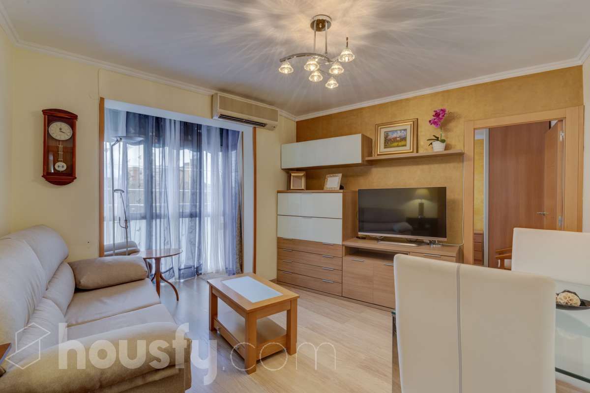 Sala de estar de Piso de alquiler en  Barcelona Capital con Aire acondicionado, Calefacción y Parquet