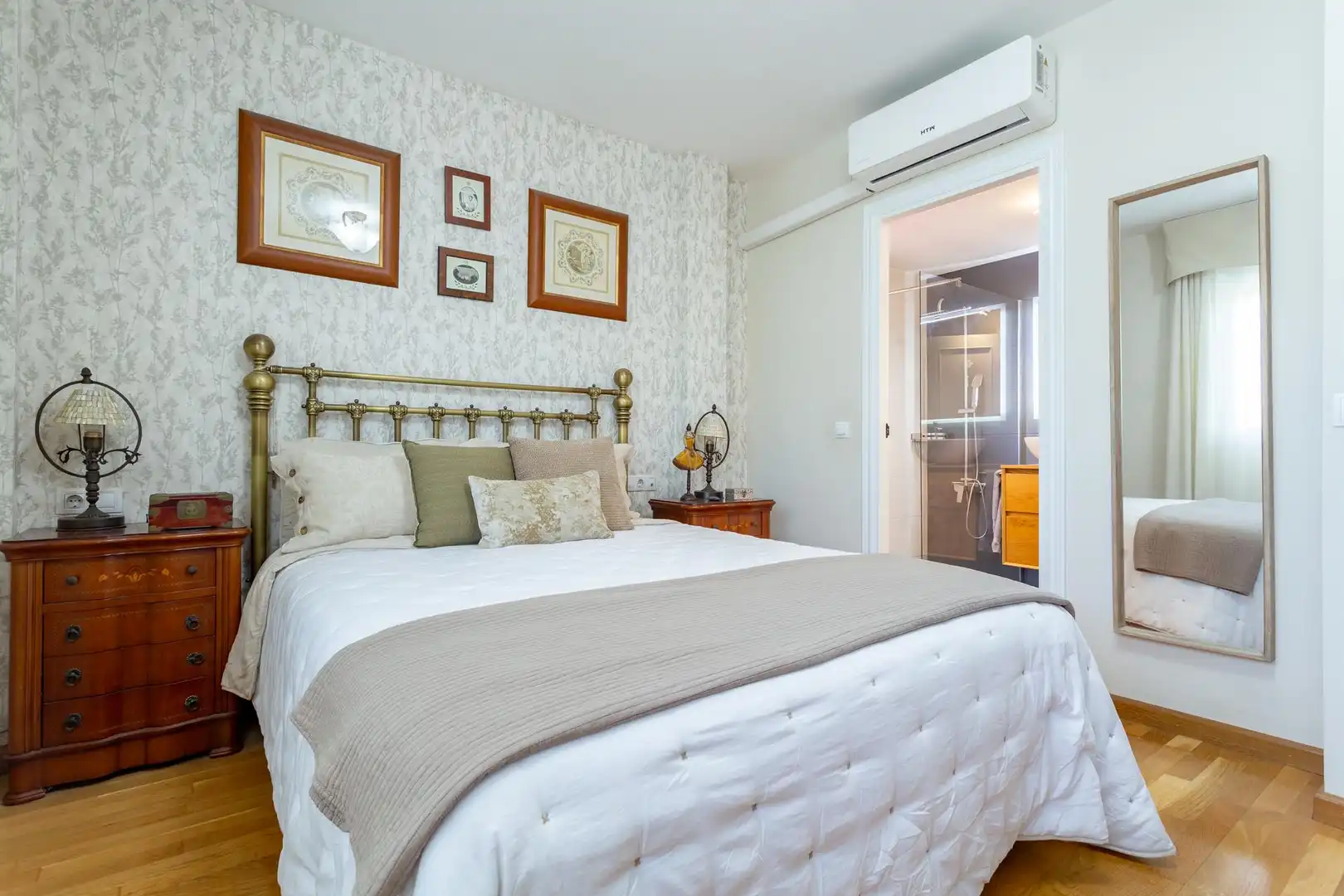 Casa aparellada en venda a Migjorn, imagen 26