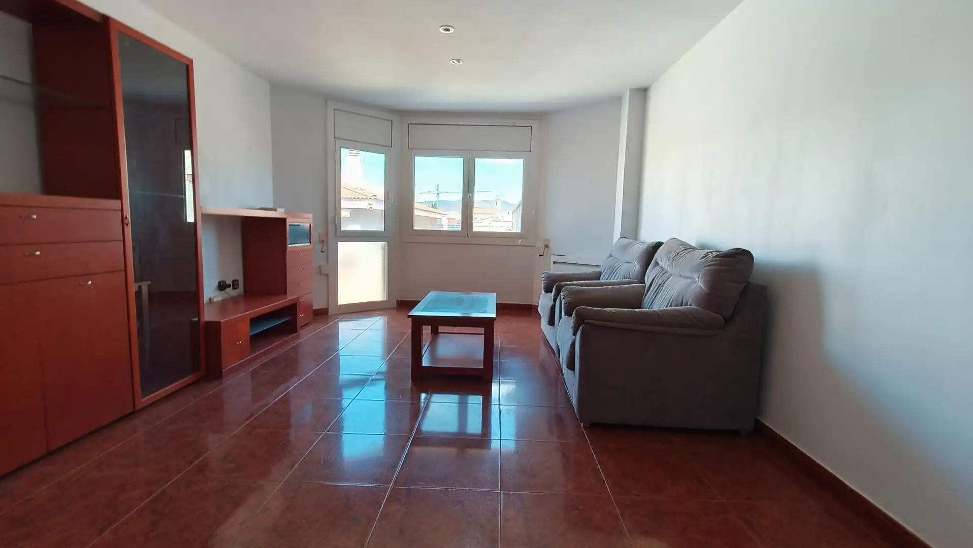 Sala de estar de Piso en venta en Vilanova i la Geltrú con Calefacción y Trastero