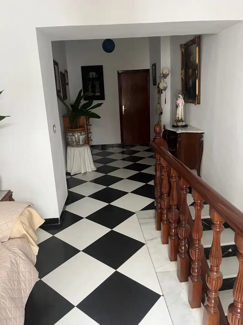 Casa o chalet en venta en Antequera con Calefacción, Terraza y Trastero