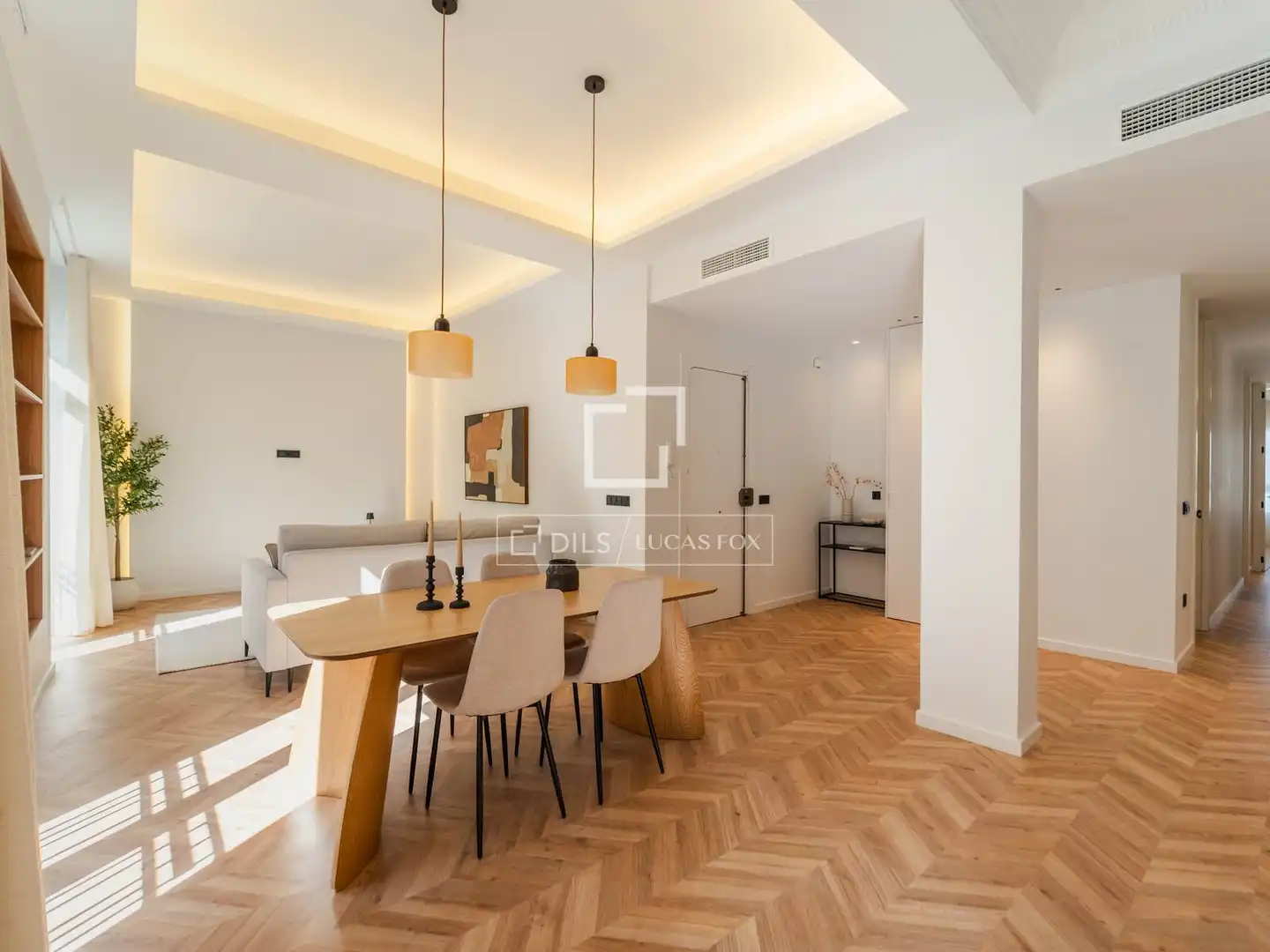 Dining room of Flat for sale in L'Eixample