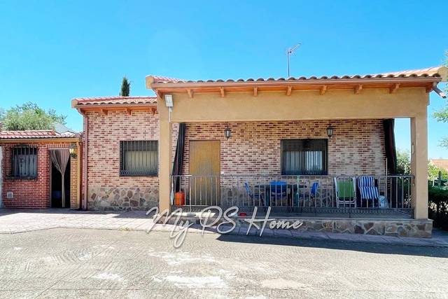 Casa-chalet en Venta en Gayuga en Barajas de Melo