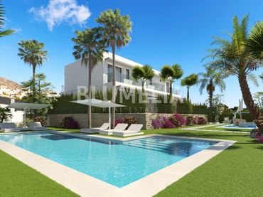 Bungalow con piscina in vendita a Avenida Europa