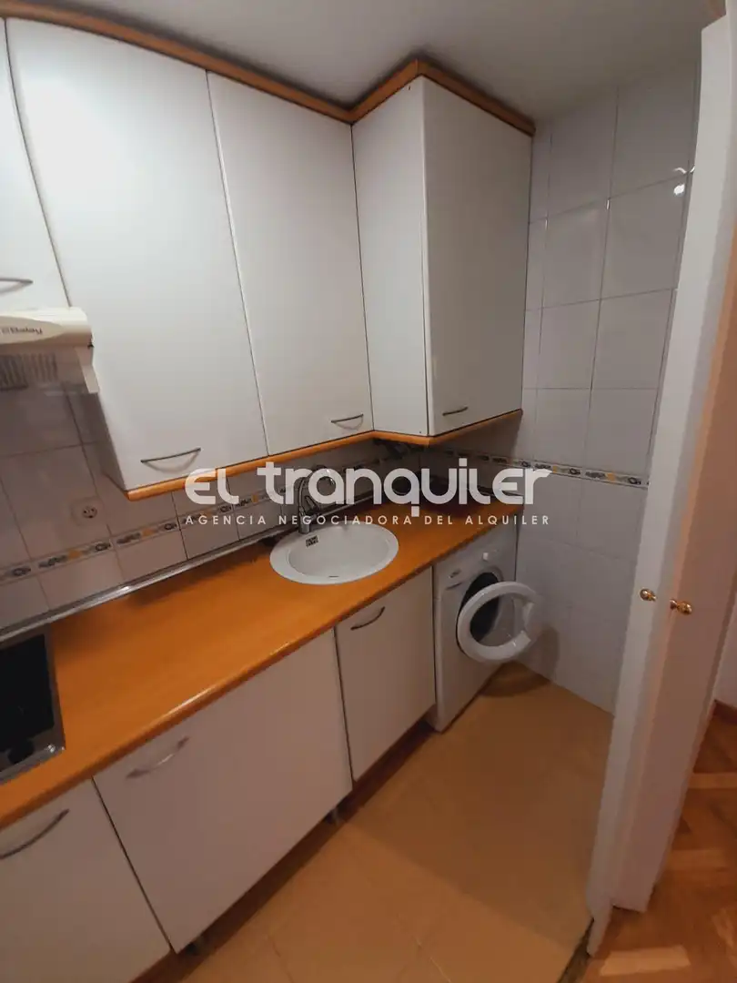 Küche von Wohnung zum Verkauf in Madrid mit Klimaanlage, Parkett und Schwimmbad