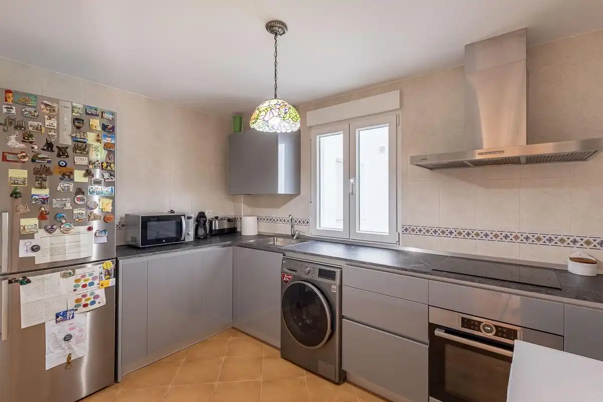 Cocina de Piso en venta en Las Gabias con Terraza y Trastero
