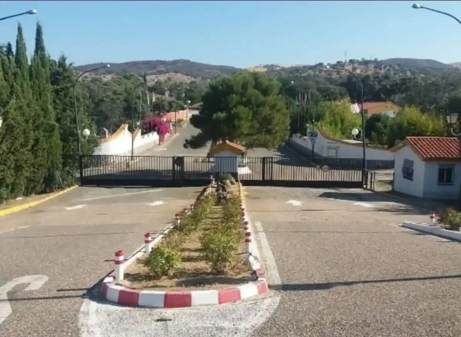 Vista exterior de Pis en venda en El Garrobo amb Aire condicionat