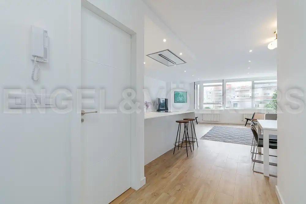 Flat for rent in Vigo   with Heating and Furnished