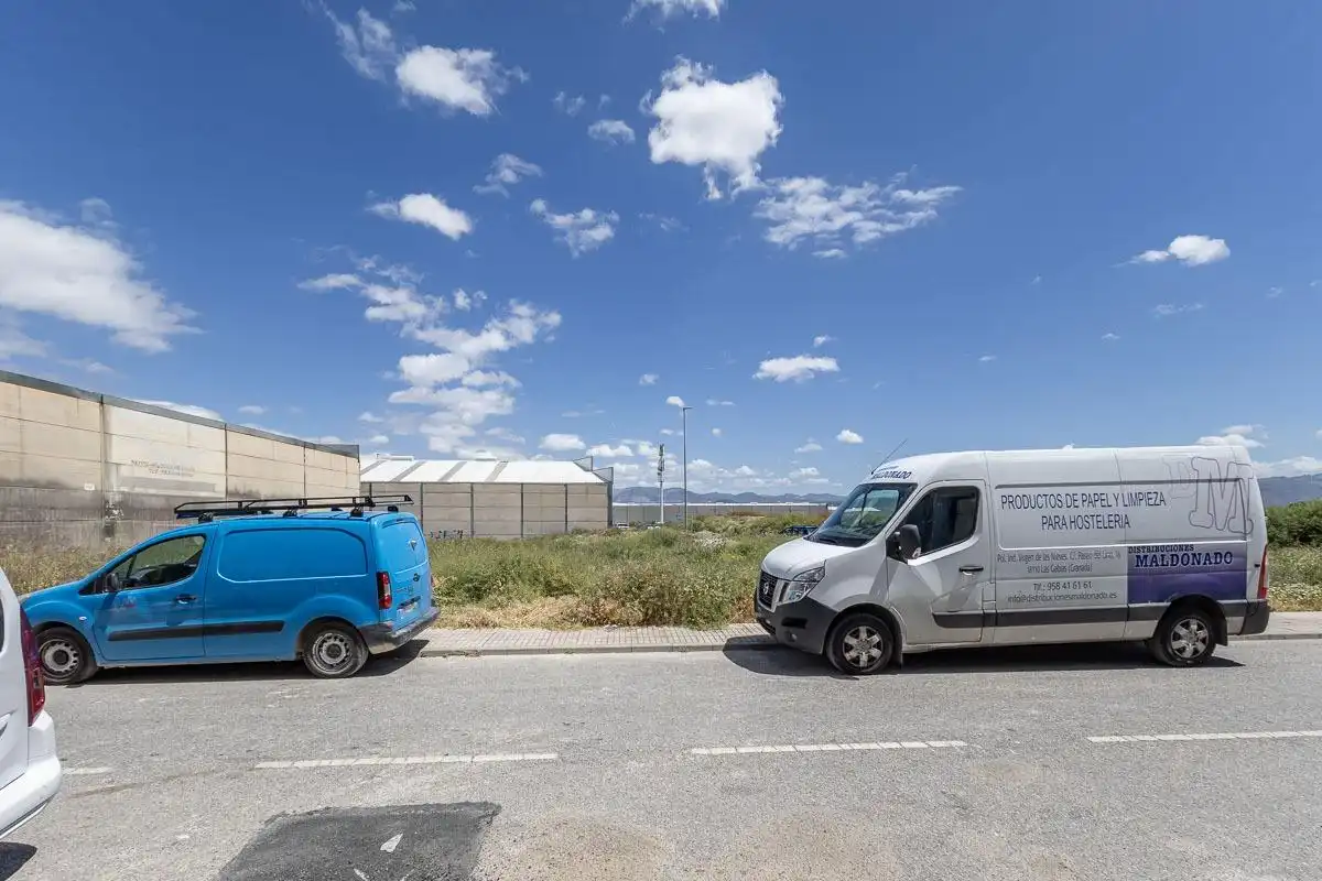 Aparcament de Terreny industrial en venda en Las Gabias