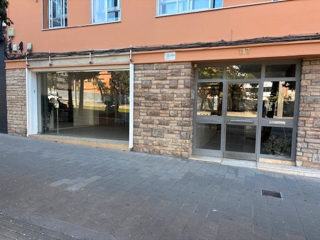 Premises for sale in Esplugues de Llobregat  with Heating and Parquet flooring
