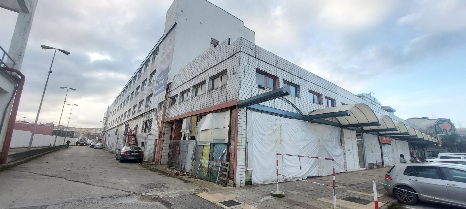 Edifici en venda a Calle JULIO HAUZEUR, 2, Cerezo - Aspla - Torres