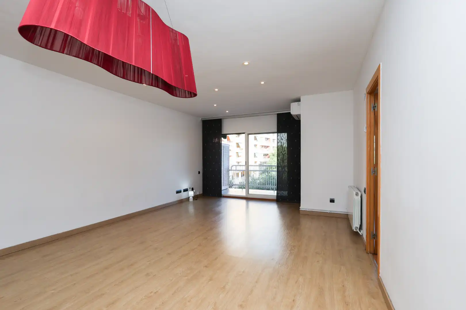 Piso con terraza en venta en Plaça de Catalunya, imagen 2
