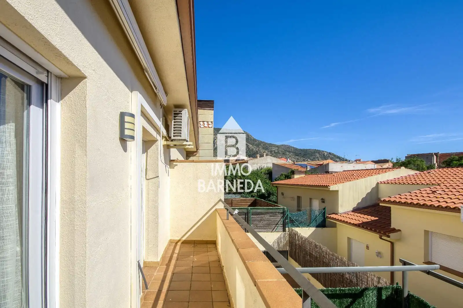 Vista exterior de Casa adosada en venta en Palau-saverdera con Aire acondicionado, Calefacción y Jardín privado