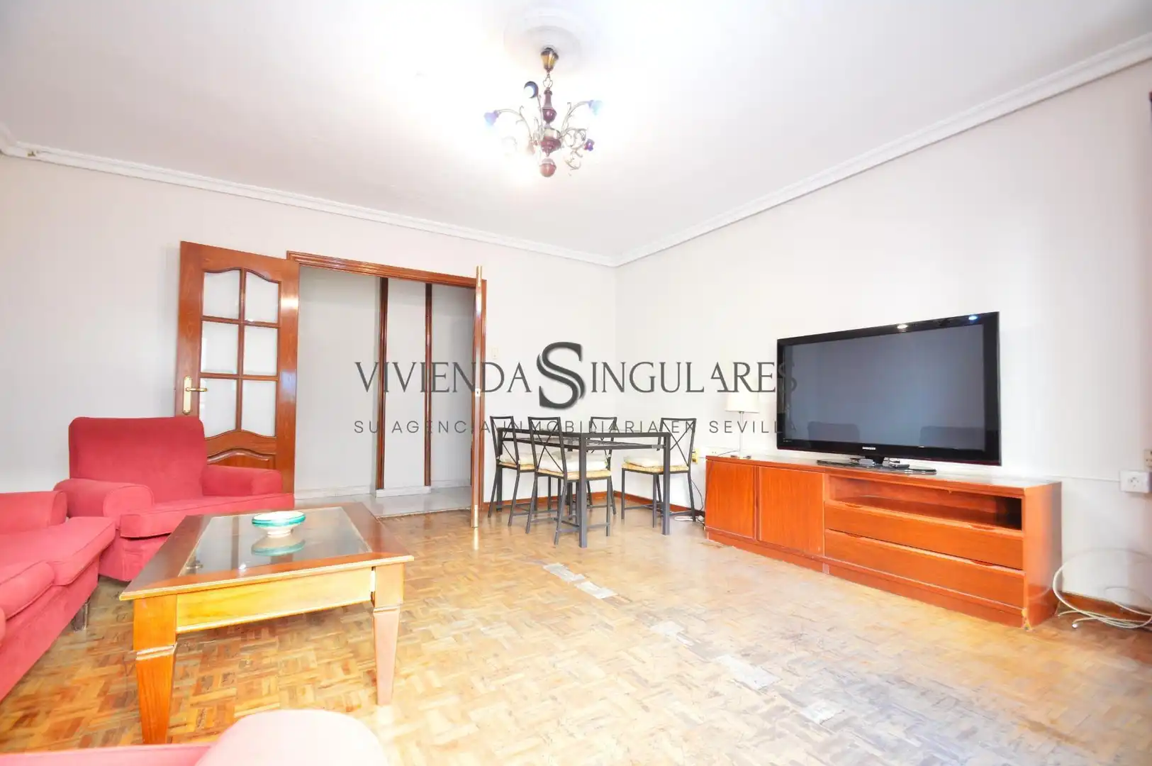 Sala de estar de Piso en venta en Sevilla con Aire acondicionado, Parquet y Terraza