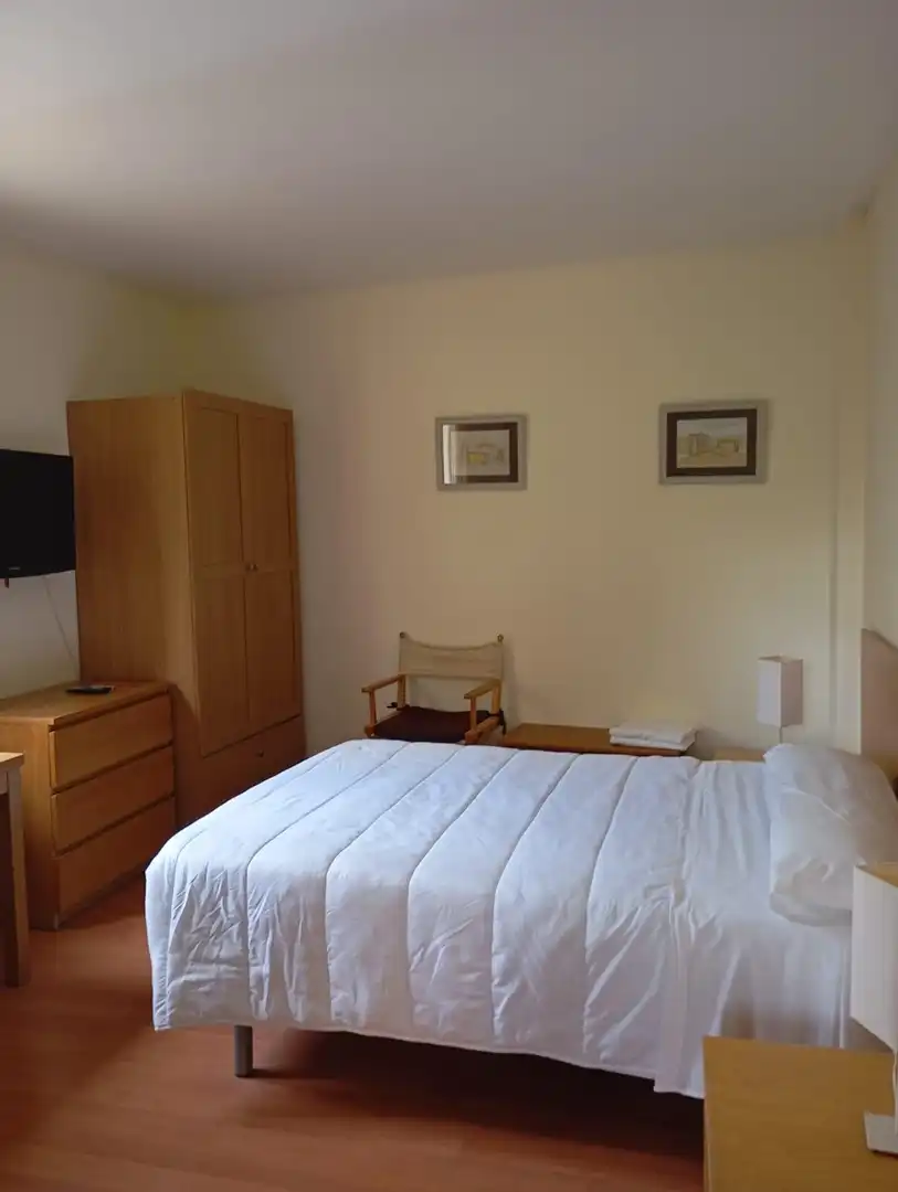 Habitación de Edificio en venta en Baños de Montemayor