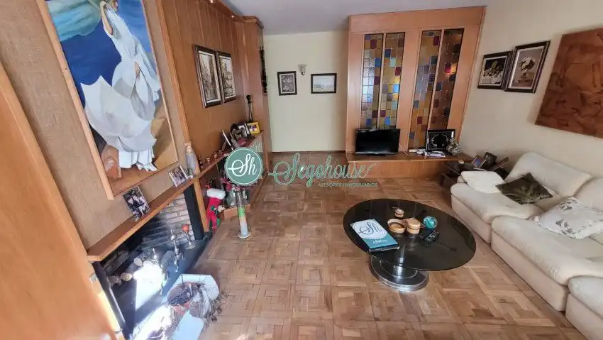 Piso con ascensor en venta en Ezequiel González - Conde de Sepúlveda, imagen 5