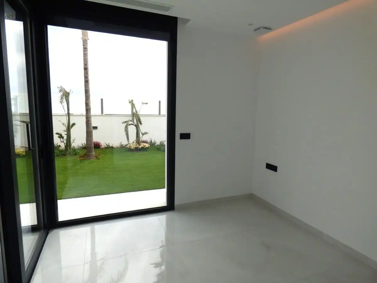 Villa mit Pool zum Verkauf in Bruselas, imagen 18