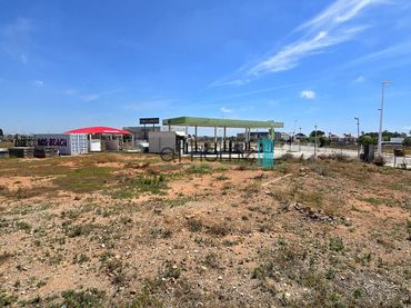 Terreny industrial en venda a calle Llorers