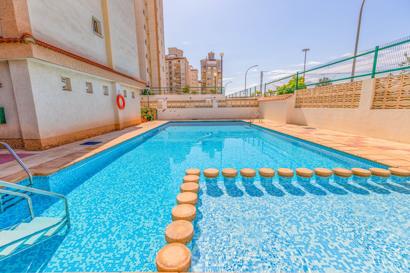 Swimming pool of Flat for sale in Gandia  with Terrace and Community pool