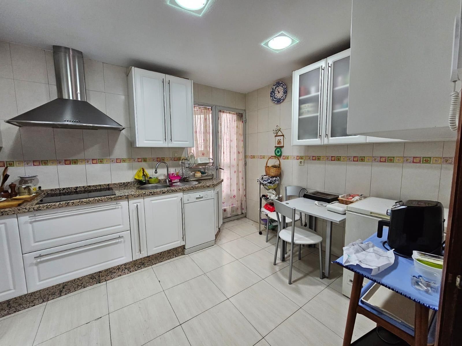 Kitchen of Flat for sale in  Córdoba Capital  with Air Conditioner, Terrace and Storage room
