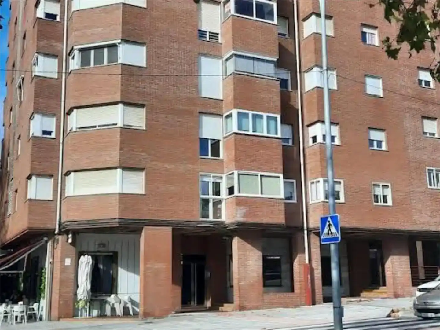 Vista exterior de Pis en venda en Ponferrada amb Parquet, Traster i Moblat