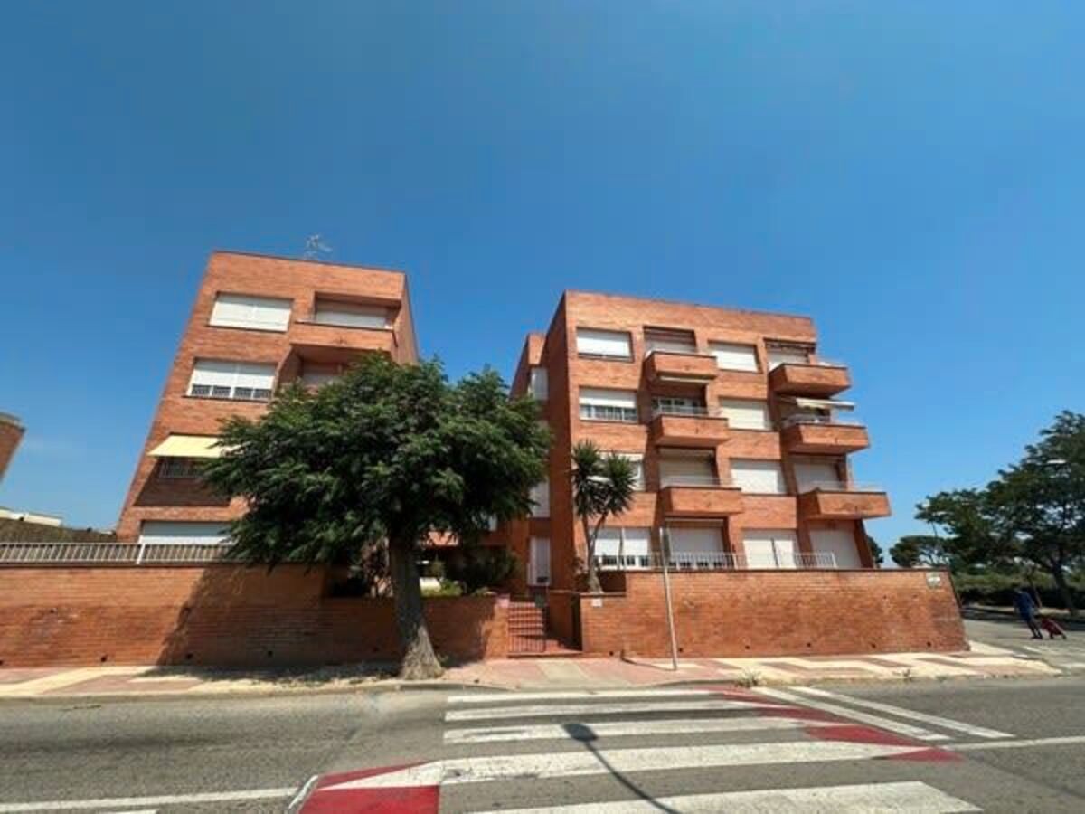 Flat for sale in Carrer de Barcelona