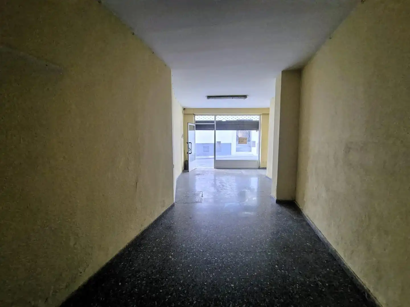 Local comercial de lloguer a Loja, imagen 10