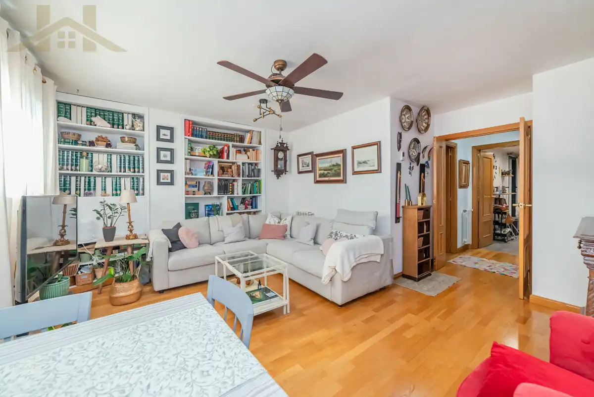 Sala de estar de Piso en venta en Valdemoro con Aire acondicionado, Calefacción y Parquet