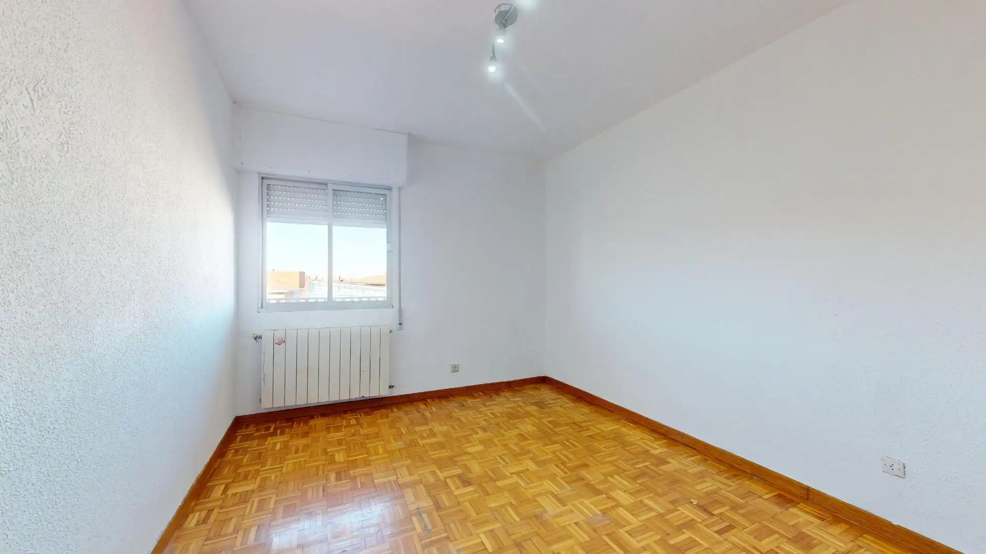 Flat with terrace for sale in Calle JUAN ANTONIO MAROTO, imagen 11