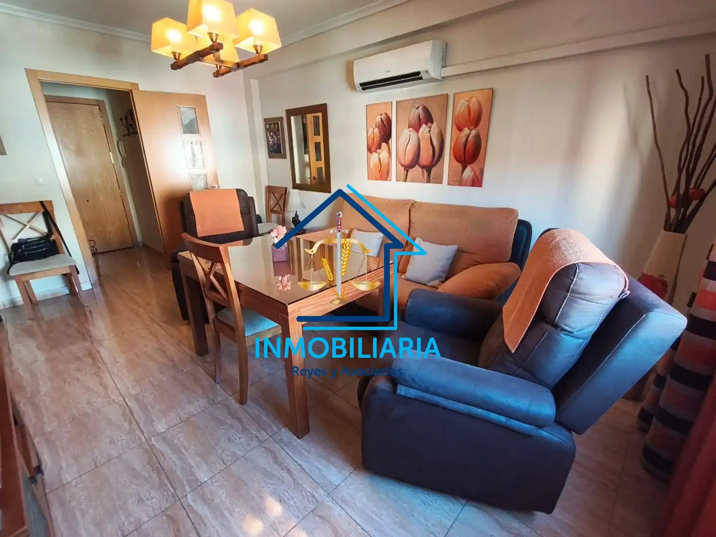 Wohnzimmer von Wohnung zum Verkauf in Córdoba mit Klimaanlage und Möbliert