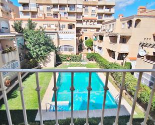 Piscina de Casa o xalet en venda en Roquetas de Mar amb Aire condicionat, Jardí privat i Terrassa