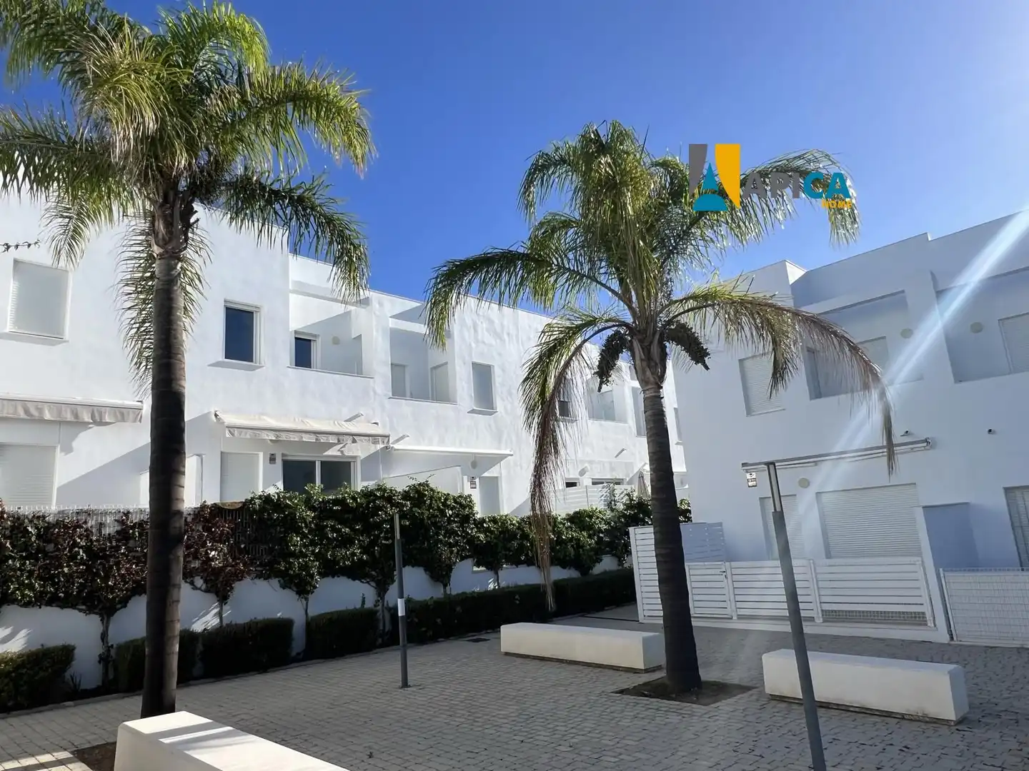 Vista exterior de Casa adosada en venta en Conil 