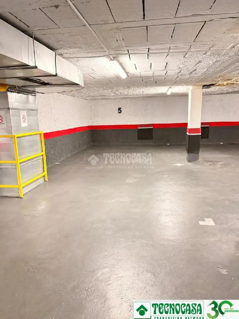 Parking of Garage for rent in Madrid