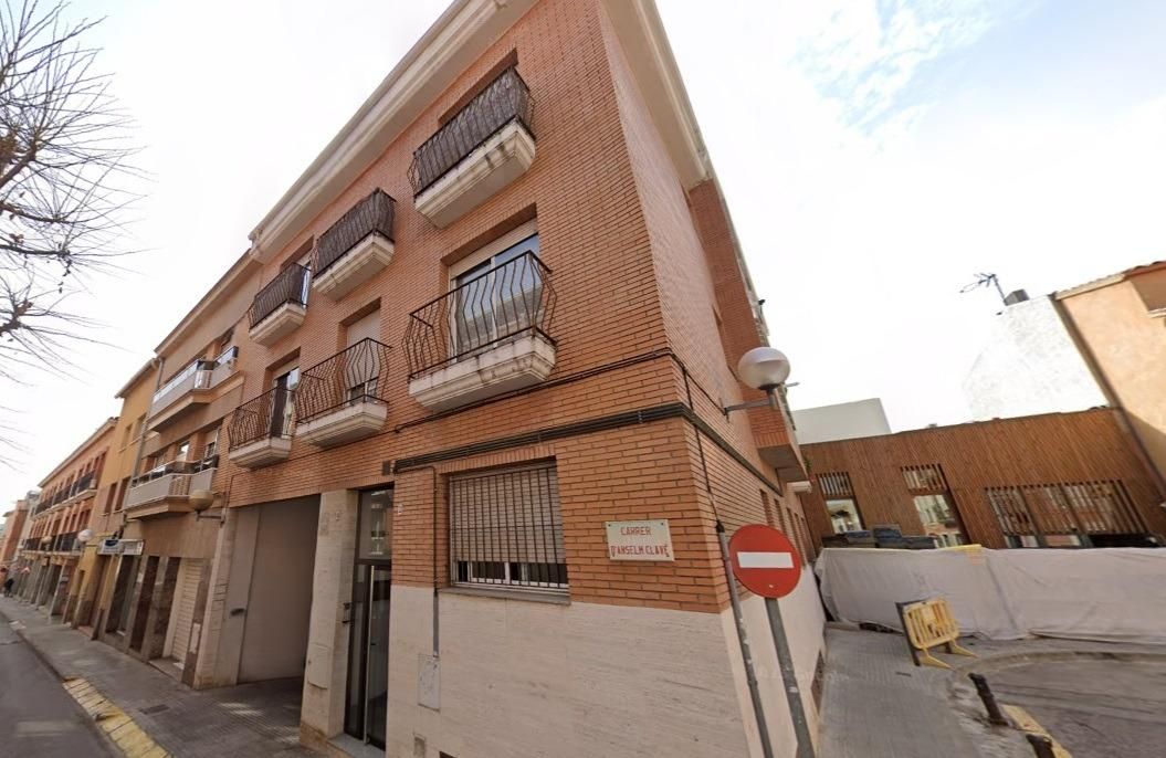 Flat for sale in  CL ANSELM CLAVE, 2, Ajuntament-Maragall