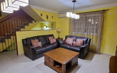 Living room of House or chalet for sale in Las Palmas de Gran Canaria  with Air Conditioner, Terrace and Furnished