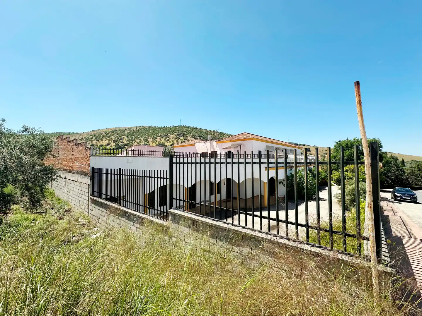 Vista exterior de Edificio en venta en Villanueva de Algaidas
