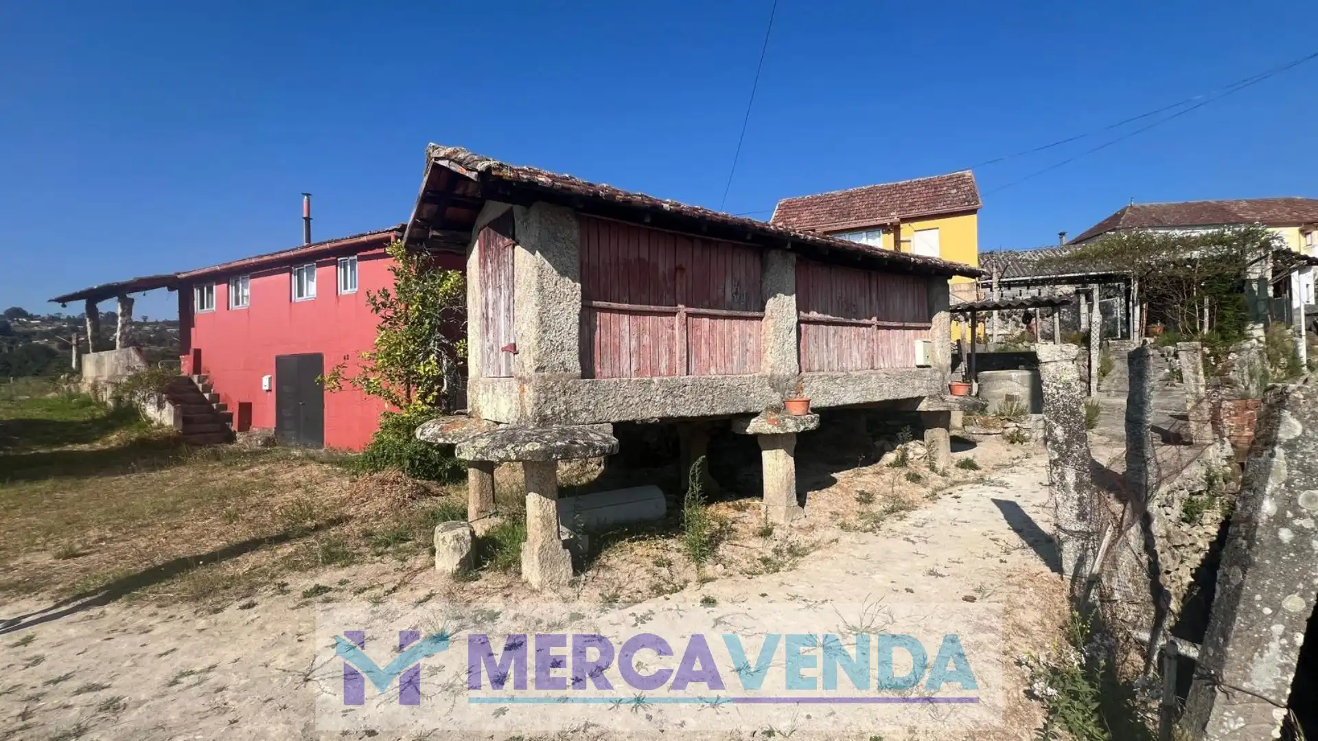 House with garden for sale in As Neves, imagen 3