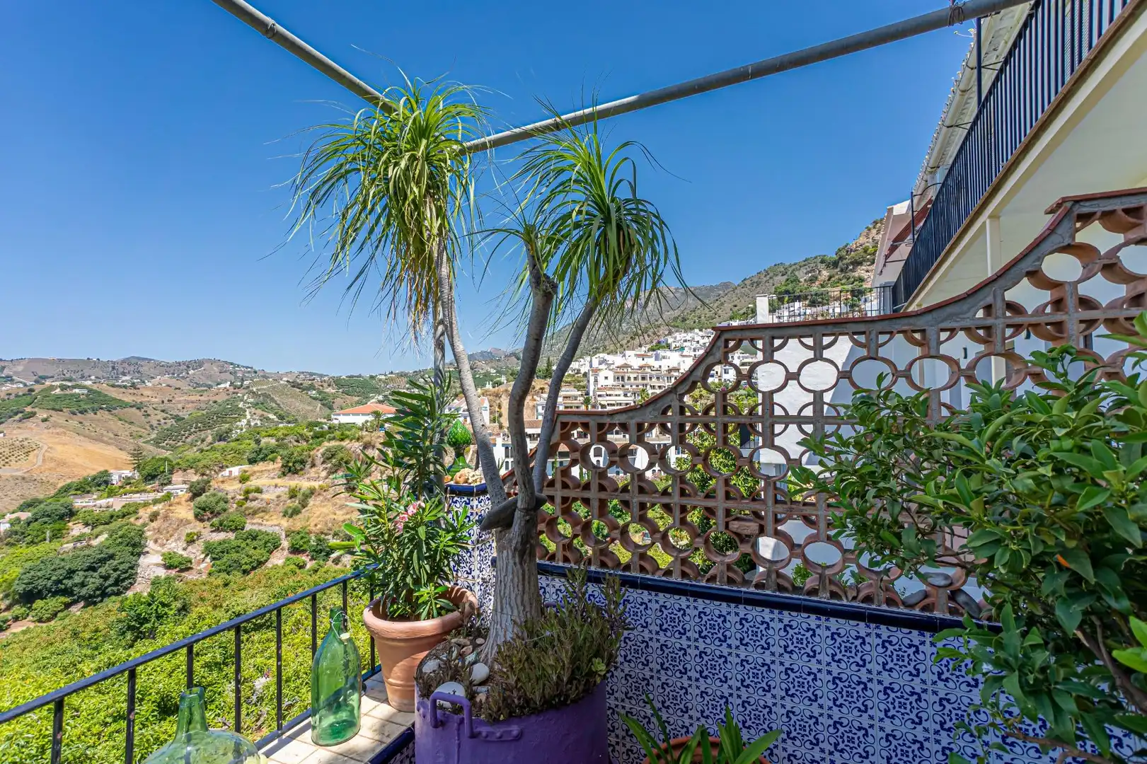Terrassa de Casa o xalet en venda en Frigiliana amb Aire condicionat, Calefacció i Jardí privat