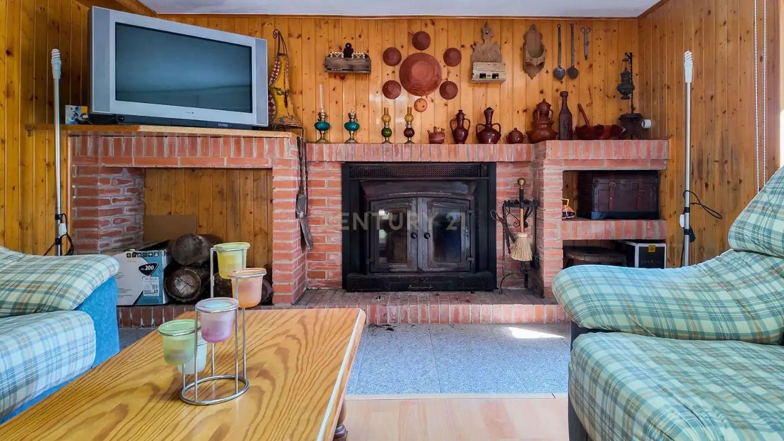 Sala d'estar de Casa o xalet en venda en Casar de Cáceres amb Aire condicionat, Jardí privat i Traster