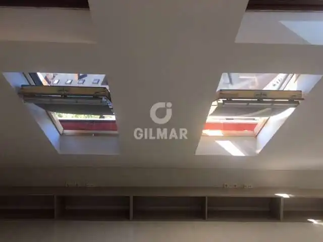 Vista exterior de Oficina en venda en Collado Villalba amb Calefacció