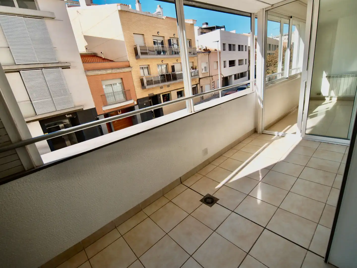 Terraza de Piso de alquiler en Terrassa con Calefacción, Terraza y Horno