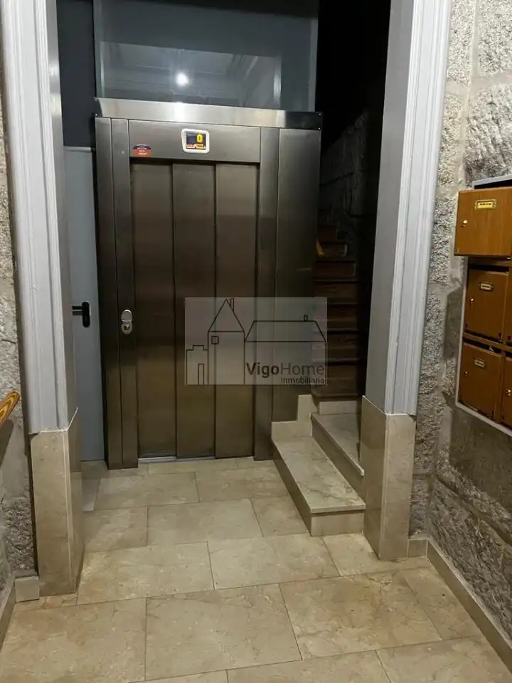Attic for sale in Vigo   with Heating